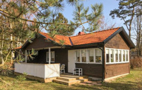 Amazing Home In Beddingestrand With Kitchen, Beddingestrand